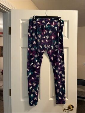 Women’s LuLaRoe T/C  Purple Character Leggings